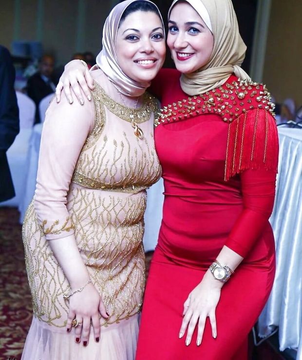 Hot Arab Friends