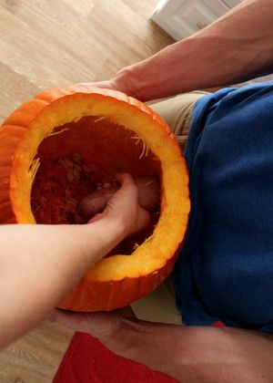 Jerk off in Pumpkin
