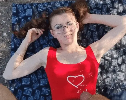 Cute Little Teen Cumshot