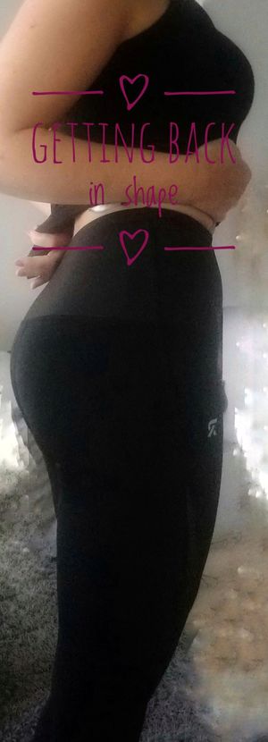 Great ass in yoga pants...