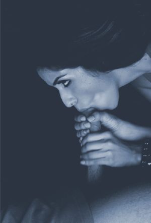 Hmm she makes me hard