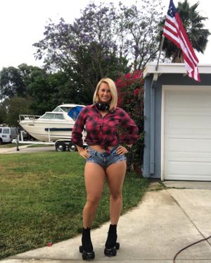 @fitmegsboo wanna ride with you