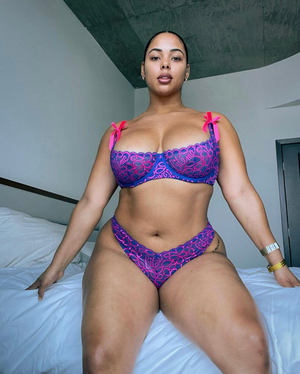 Tabria Majors looking sexy in her Purple bra and panties