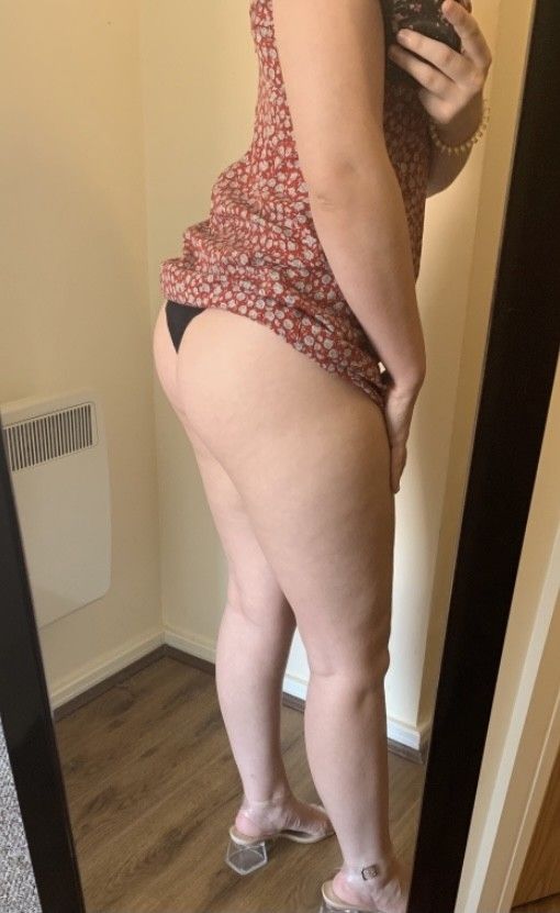 Babii Butt Princess black thong upskirt