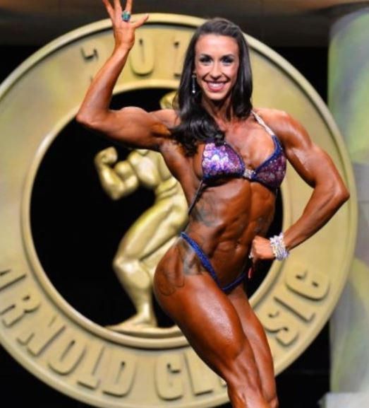 bodybuilder glamour, modelle fitness hot, modella fitness hot, fitness model, video erotici, foto glamour, foto hot, video hot, belle tette