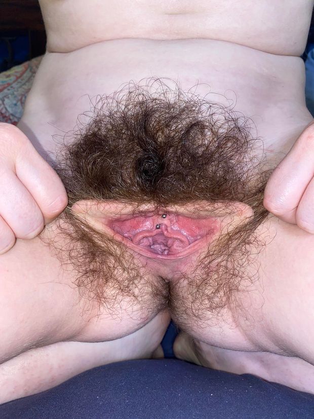 Stretching a hairy hole
