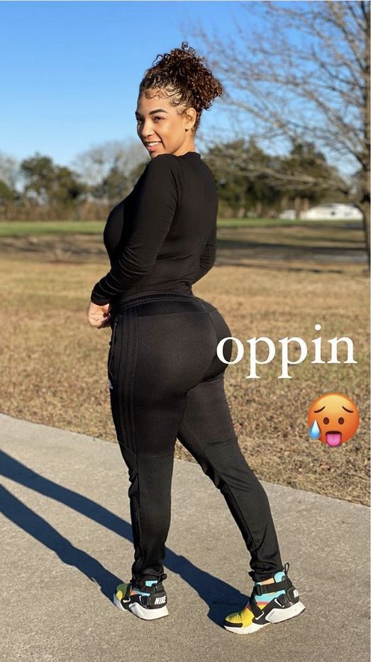 Selfie,Big Ass,Public,Ebony,Amateur,Natural,Big Tits,Pussy