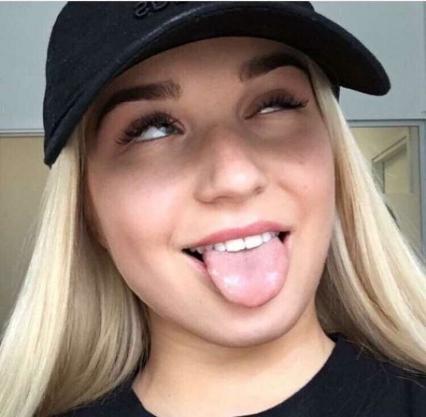 hot teen wants your cum on her face