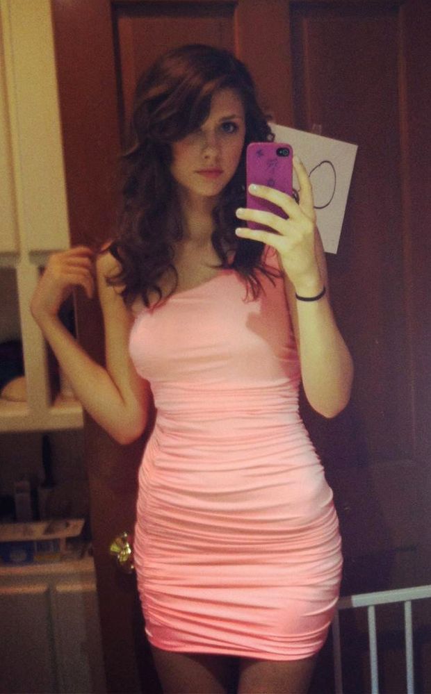 Brunette babe