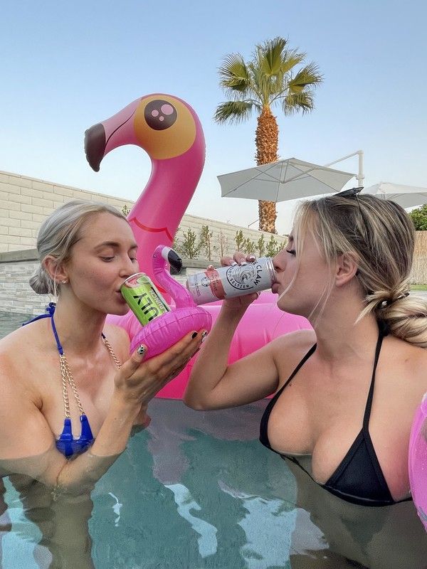 Lesbians Blog