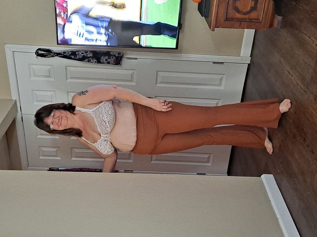 Sexy big tit mature