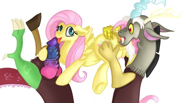 Fluttershy suck Discord cock