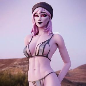Fortnite skin Midnight Dusk in a bikini