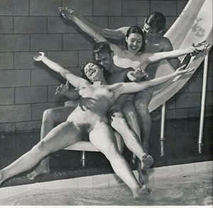 here come skinnydippers