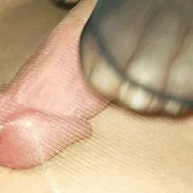 Pantyhose Footjob