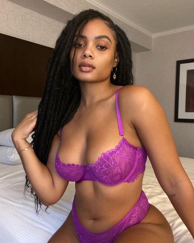 Essence Tatiana looking cute in lingerie