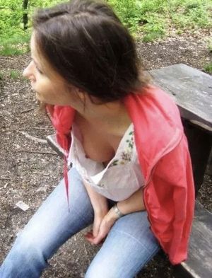 My little cousin didn’t want too but she suck me off and I am telling her that I am going to give her a cowboy ride sorry