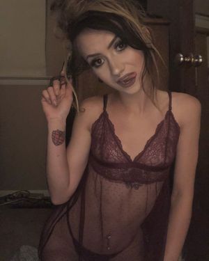 Shoutouttoyourgirl Picture