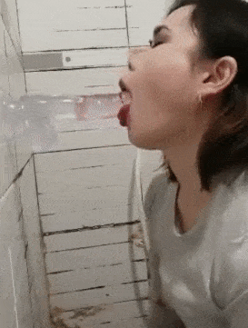 Asian Tongue Action