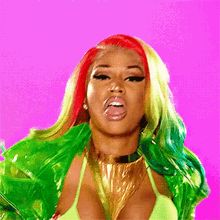 nicki loves to tease