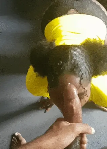 Lips_On_Hips Facial