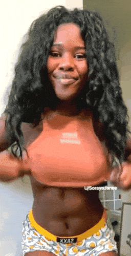 Sexy little ebony. She makes my day!