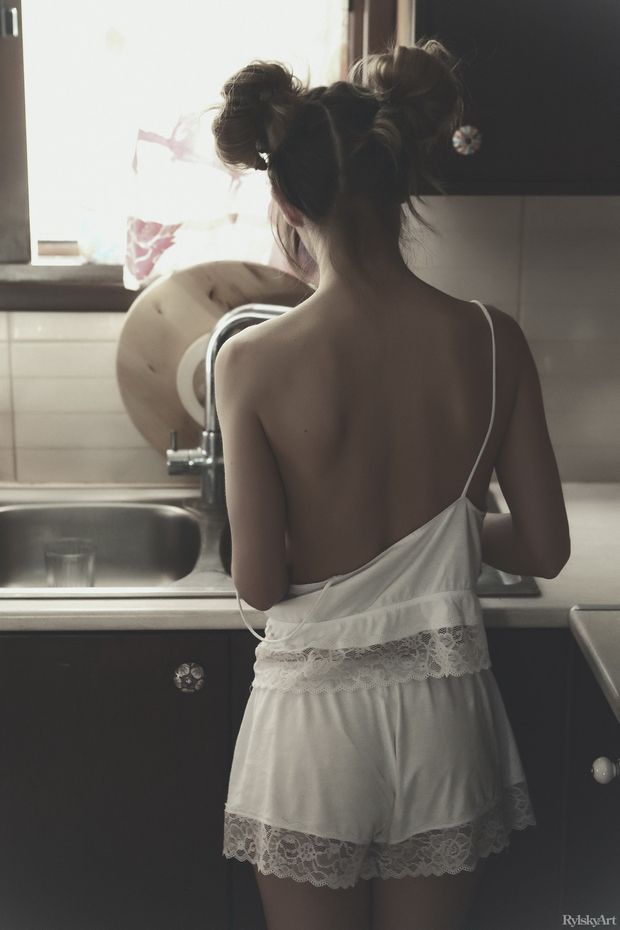 Model : Nedda