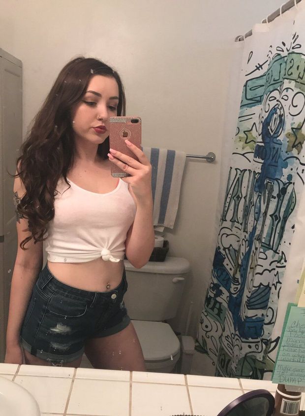 Amateur brunette