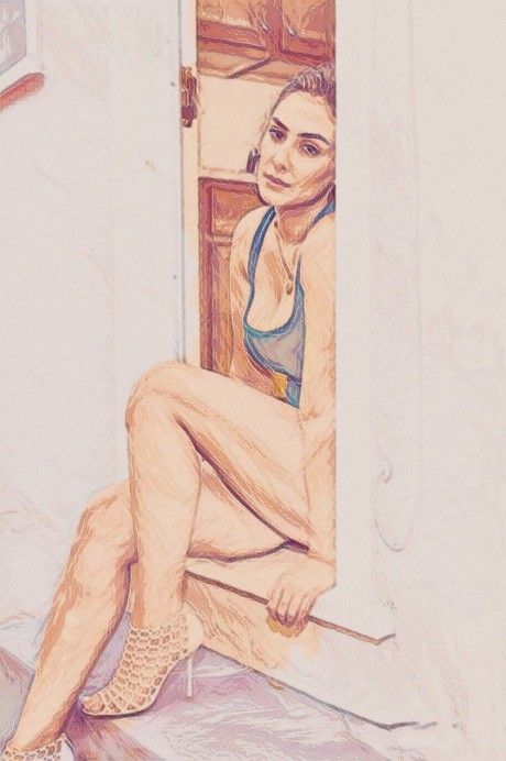 Dreamy cartoon babe