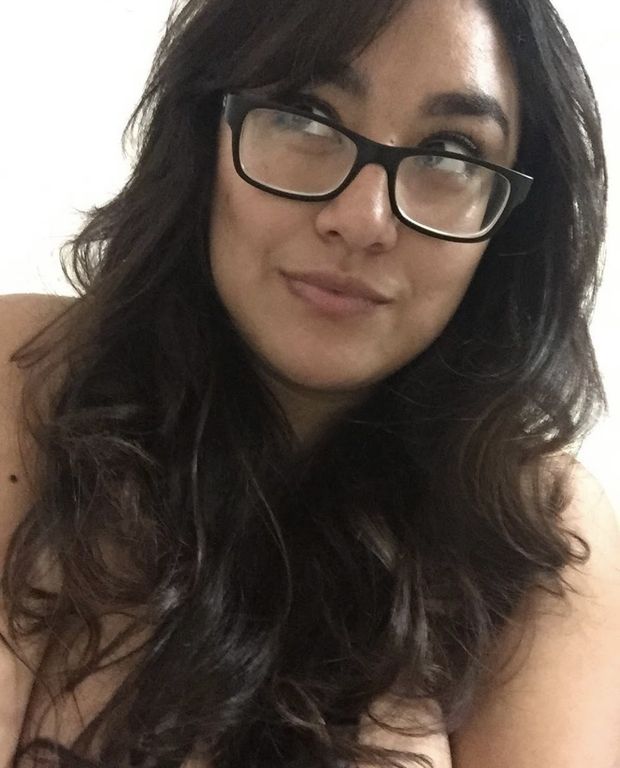 Nude selfie