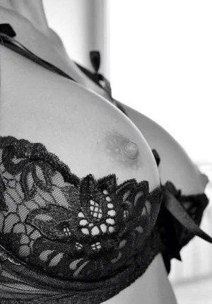 That's her, but who took the pic?