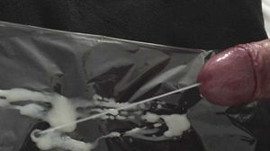 Wow! I would love to swallow that huge load! Mmmm!