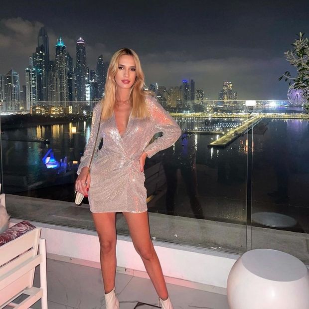 Sexy blonde enjoying a night out at one of the top nightclubs in Dubai.