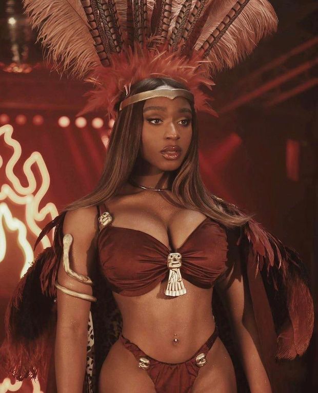 Normani dressed up as “From Dusk Till Dawn” Santanica Pandemonium (Salma Hayek)