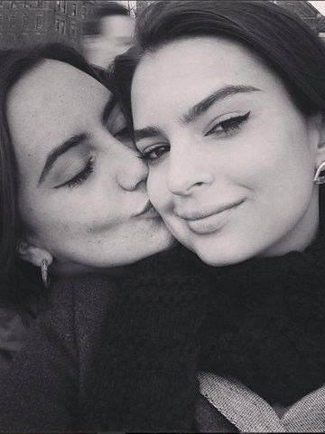 Emily Ratajkowski has an affectionate friend