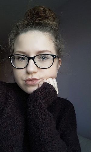 glasses selfie