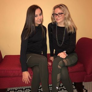 teen sluts in yoga pants