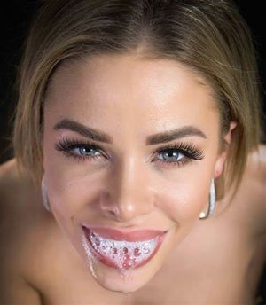 mon sperme plein la bouche