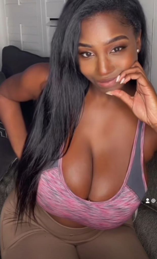 Ellie Mae purple top