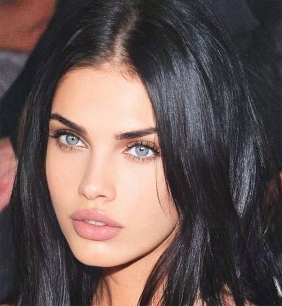 blue eyes black hair