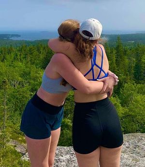 fuck them both right there