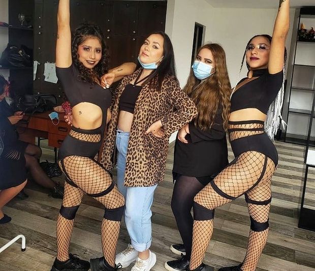 dancing group