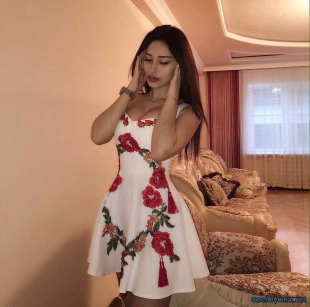 Dude.... she's so hot..