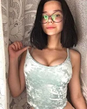 Perfect college teen seduce