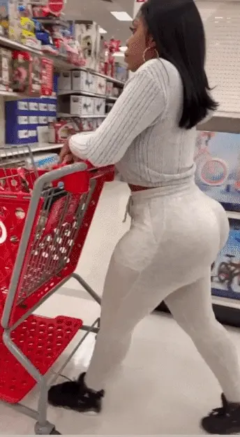 Thick ass in target