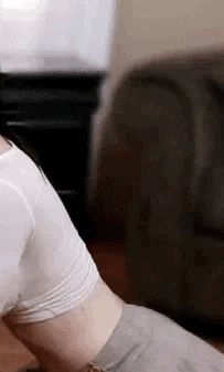 She loves sending these suspicious selfies...