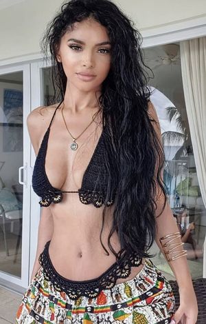 Wow she’s so beautiful just perfect!!