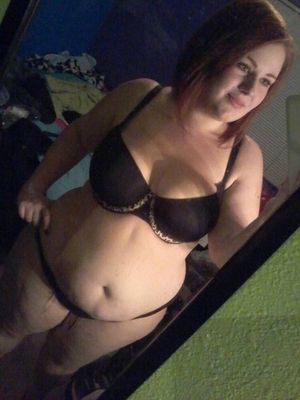 BBW Milf selfie