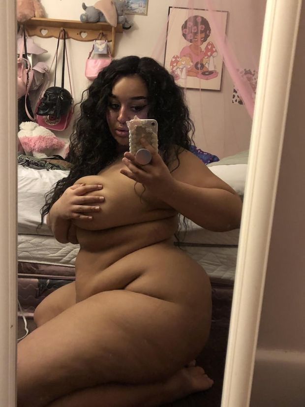 Thick naked selfie
