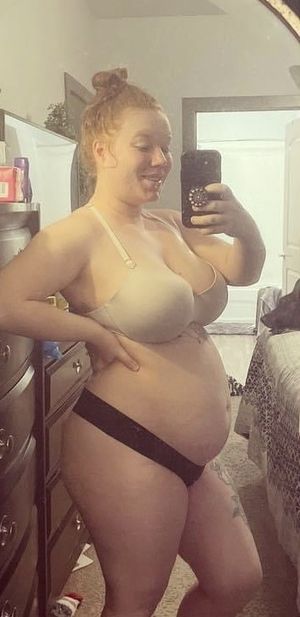 Keely preggers with a neggers